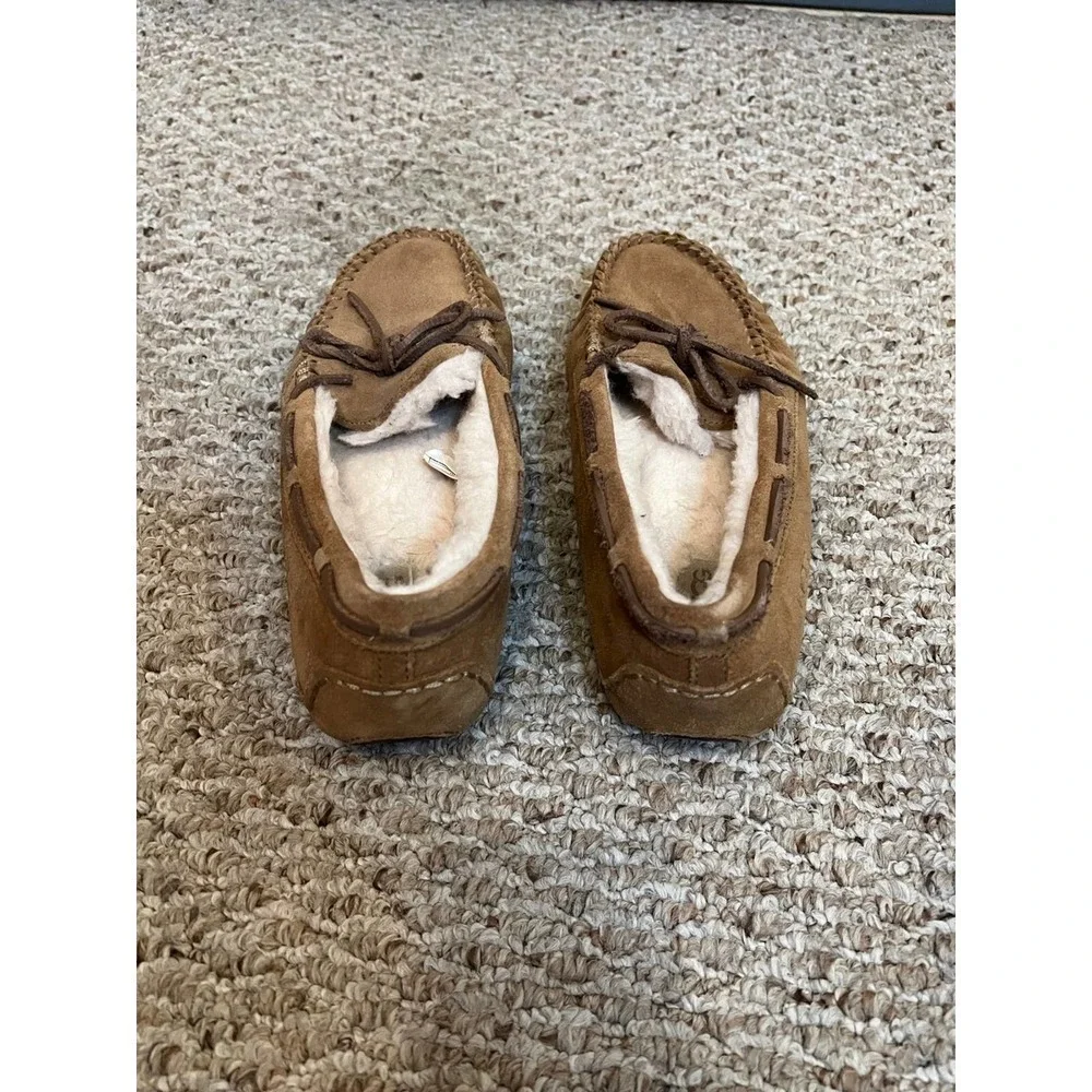 UGG kids Dakota slippers